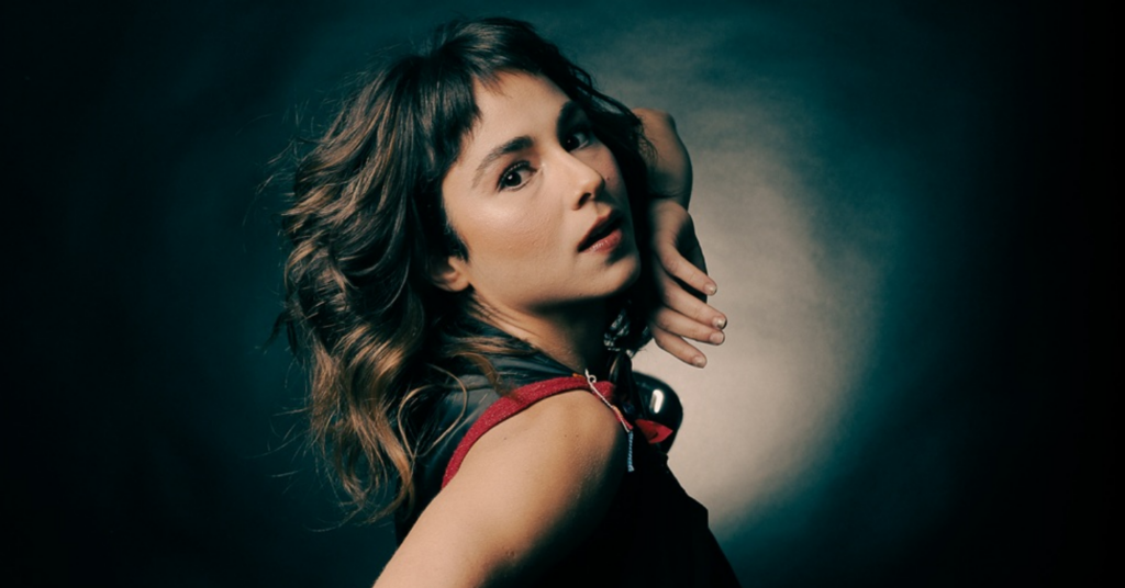 Flaira Ferro embarca para turnê europeia do álbum “Afeto Radical”