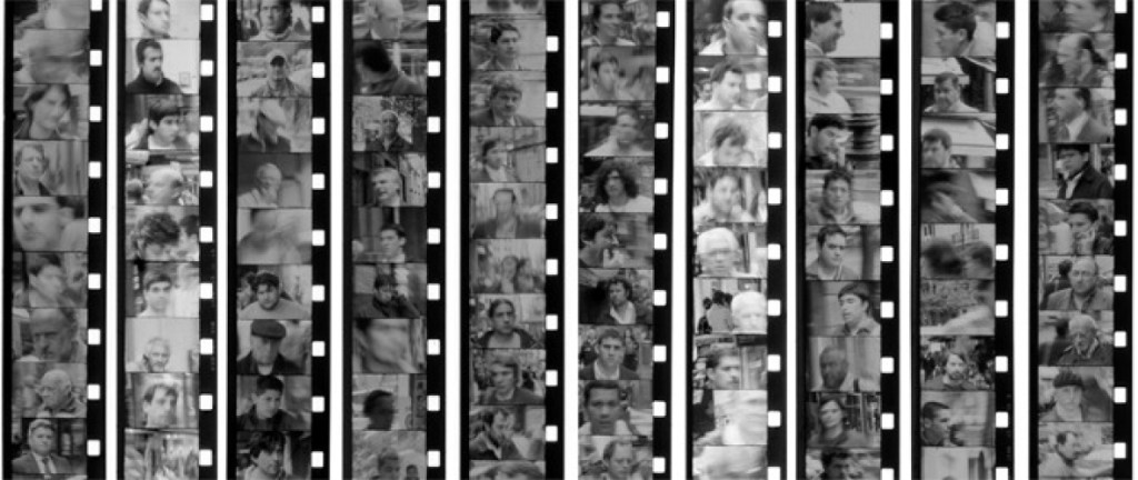 Papel e projeção: aproximações e distâncias entre fotolivros e fotofilmes Papel e projeção: aproximações e distâncias entre fotolivros e fotofilmes